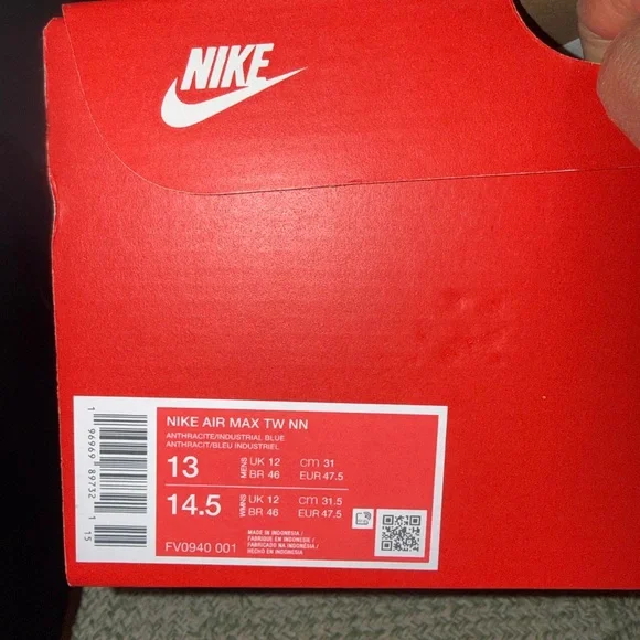 Nike Air Max TW NN Men's Gray and Black Sneakers size 13 new!! - Picture 9 of 9